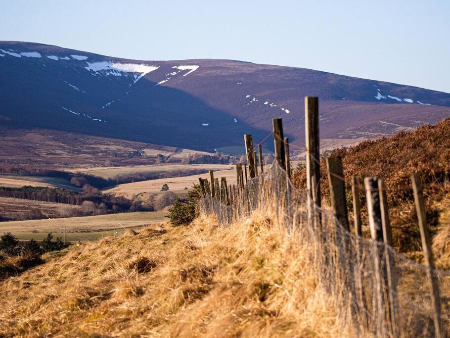 Апартаменты Beatshach Bothy - Speyside, Incredible Location! Дафтаун Экстерьер фото