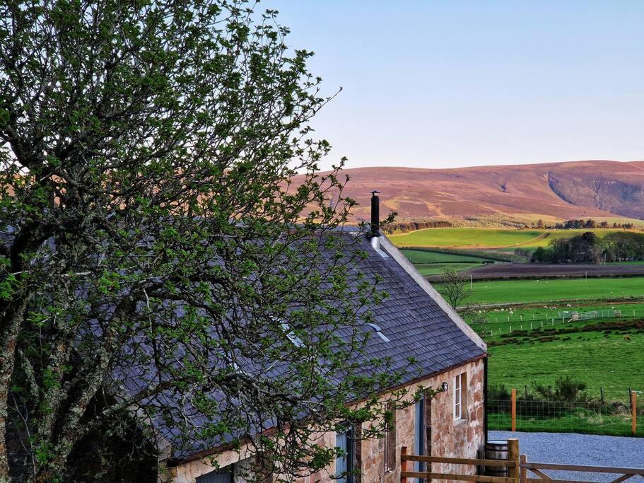 Апартаменты Beatshach Bothy - Speyside, Incredible Location! Дафтаун Экстерьер фото